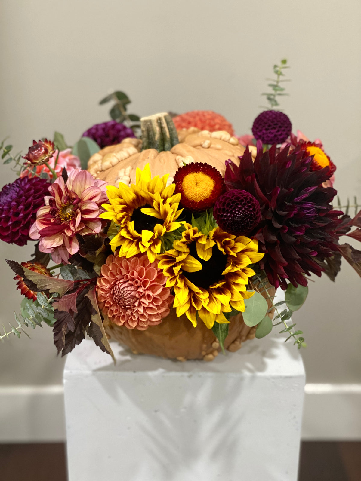 BKC4U FLOWER PUMPKIN CENTERPIECE