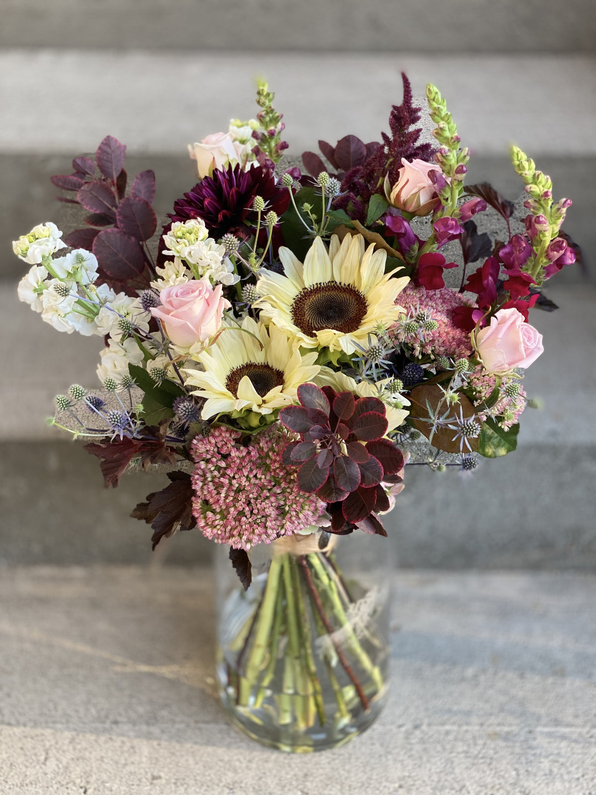 MIXED SEASONAL FLOWER BOUQUET
