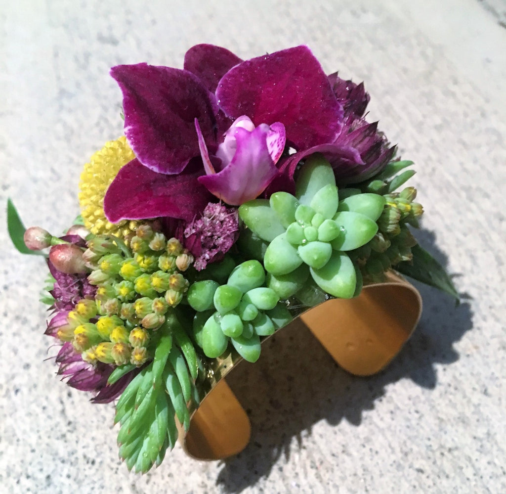BOTANICAL METAL CUFF CORSAGE